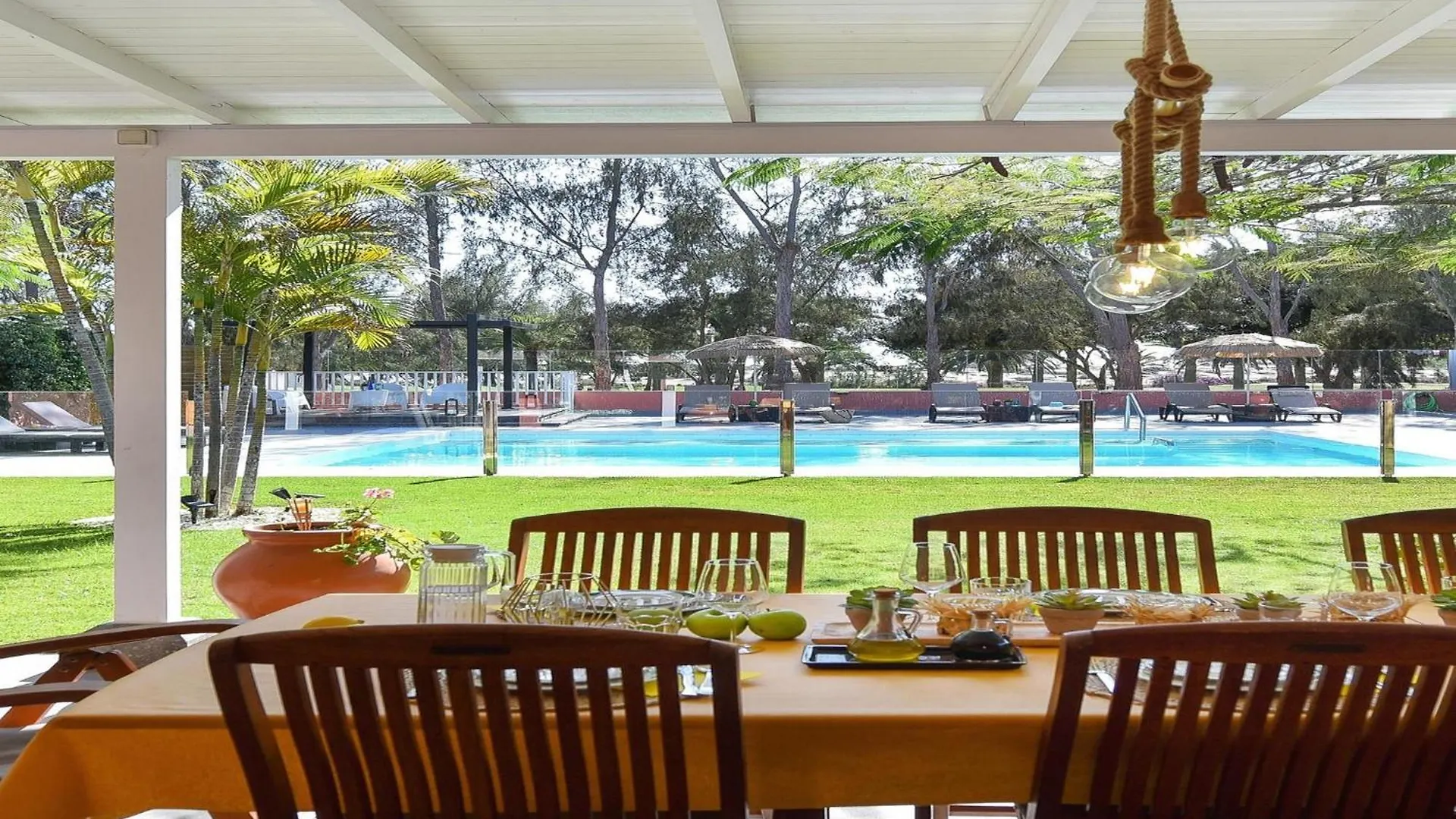 Villa Maspalomas Lux Luxury Retreat In Gran Canaria Private Heated Pool Wonderdul Terrace Area With Dining Area And Bbq Minutes From Popular,